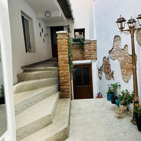 Апартаменти T4House Сігішоара Екстер'єр фото